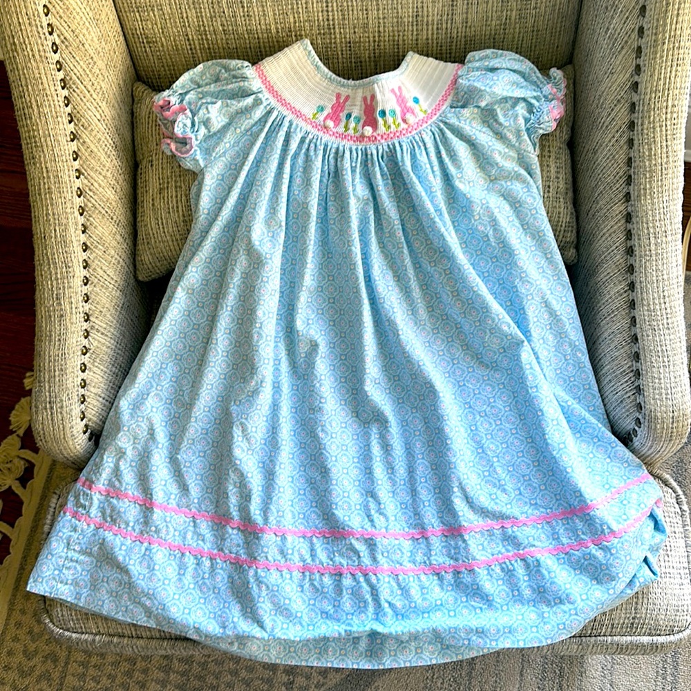 Girls smocked bunny dress - worn 1x!